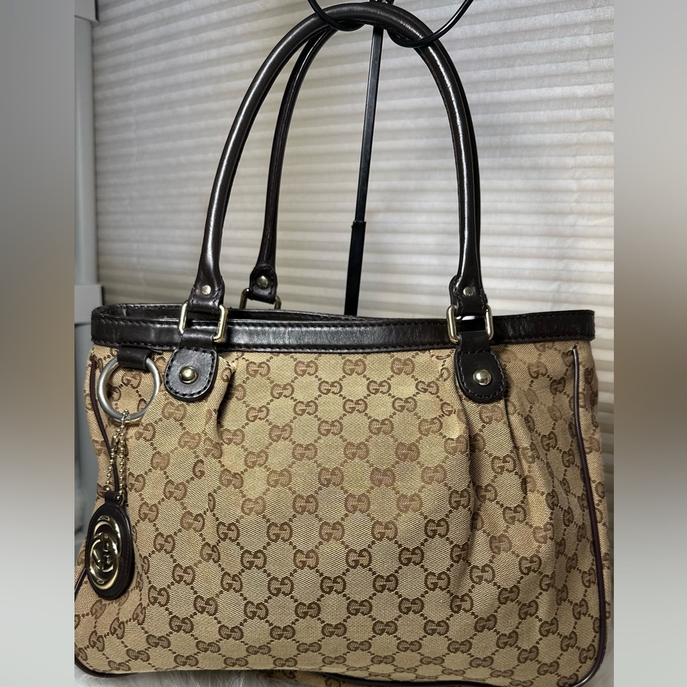 Gucci Beige/Brown GG Canvas and Leather Medium Sukey Tote ⛔️come with COA⛔️